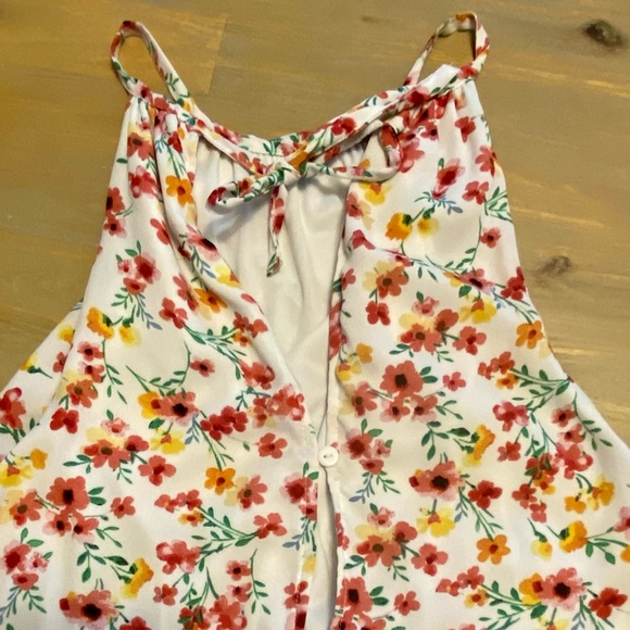 Jack by BB Dakota, Flower Romper. Size, L. - Picture 5 of 7